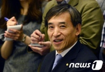 모두발언하는 이주열 한은 총재