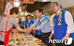 박달시장 찾은 김진표 경기도지사 후보