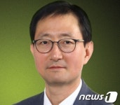 새 의사협회장에 추무진…의·정 관계 회복할까