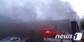 부산 식품공장서 불…900만원 재산피해