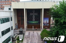 재건축 앞둔 새문안교회 역사속으로
