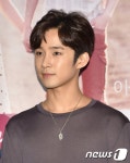 FT아일랜드의 이재진 왕자님의 영화관 나들이
