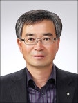 어머니와 아내의 신장에 친구의 사랑까지