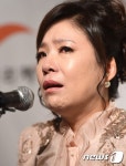 김연자, '고국에서 흘리는 눈물'