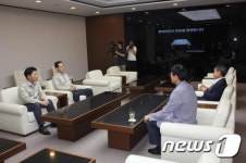 유봉한 울산고용지청장 파업 자제해달라