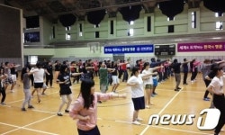 전북대 방문 외국 대학생들 “한국 문화 재미있어요”