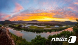 영동관광사진전 대상에 자라벌愛 노을 선정