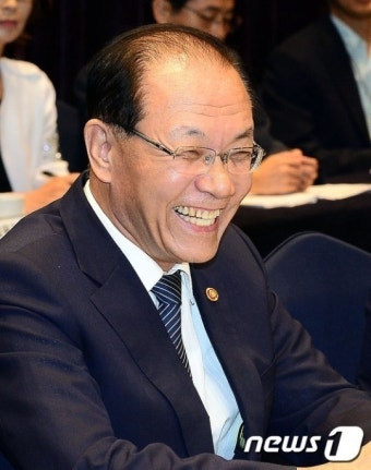 시도교육감 간담회 참석한 황우여 부총리