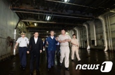 안행부 장관, 추석 앞두고 여객선 안전관리 점검