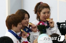 여자 사격 25m 권총 금메달 획득 금메달 맛은?