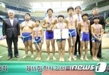 부산 내리초등학교 제11회 학산김성률배전국장사씨름대회 우승