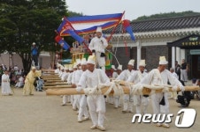 [화보] ‘무형의 어울림’…횡성서 펼쳐진 강원무형문화재 놀이마당