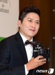 홍경민, 10세 연하의 해금 연주가 김유나와 백년 가약