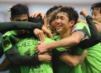 전북 ‘닥공’으로 끝냈다, 제주 꺾고 V3 확정