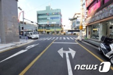 울산 신동아 파밀리에 진입로 2차선 축소…교통대란 비상