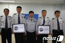 익산署, 신동지구대3팀·금마파출소 ‘으뜨미 경찰’ 선정
