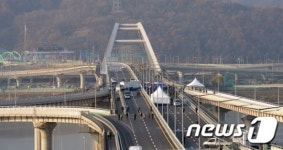 한강의 31번째 다리 구리암사대교 개통