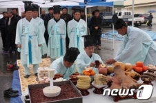부여군 옥산면 이장단협의회, 옥녀봉 산신제 봉행
