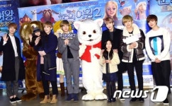보이프렌드, 단체로 눈의 여왕2 보러 왔어요~