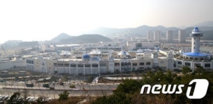 아웃렛 기반 복합쇼핑몰 롯데몰 동부산점 23일 그랜드 오픈