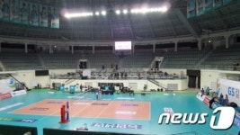 [프로배구] 1042일 만에 팬 곁으로 돌아온 장충체육관 감회가 새롭다