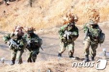 여전사 돌격 앞으로