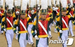 이 한목숨 조국를 위해...
