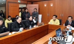 이동필 장관, 충주시 구제역 방역상황 점검 및 근무자 격려