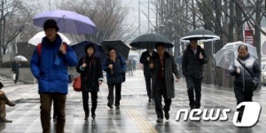 [28일 날씨] 추위 풀리지만 제주·남부 밤부터 비·눈