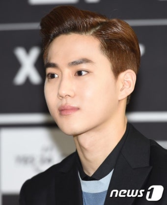 수호, '엑소 리더의 빛나는 꽃미모'