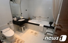 리퍼트 美 대사가 사용 했던 병실 내 화장실
