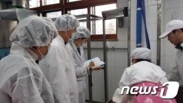 파주·연천, 식중독예방 위해 신학기 학교급식 특별점검