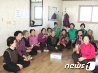 장수 새마을부녀회 빵으로 사랑나눔…직접 구워 경로당에 전달