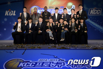 KCC 프로농구 시상식 영광의 얼굴들