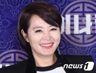 김혜수, 코찡긋 매력 만점미소