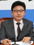 종합법무이레김성수법무사사무소 | 친박게이트대책위 참석한 박성수 前법무비서관