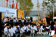 초등학생 오케스트라 의병 항쟁지에서 ‘핀란디아’ 연주