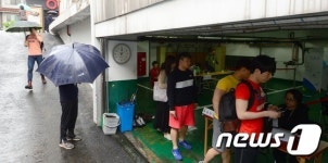 비오는 투표날 투표율 영향은?