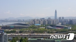 잠실야구장, 한강변에 새로 짓는다…종합운동장 환골탈태