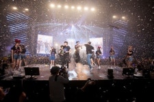 FNC 일 열심히 해라! 내년이 기다려지는 킹덤 콘서트