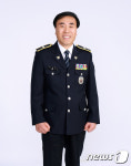 ‘주경야교(晝警夜敎)’…상담 학생 아버지 한글 가르친 경찰관 선생님