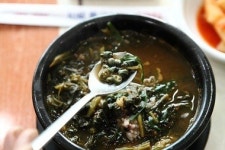 입맛에 맞게 구수하게 맛을 낸 괴산올갱이