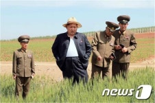 北 김정은, 軍 산하 종자연구농장 시찰