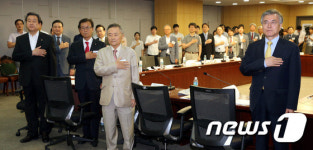 대북정책 관련 토론회 참석한 여야 대표