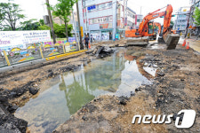 전주 상수도관 파열…서신동 일부 단수·침수 피해 잇달아(종합)