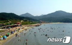 부안 모항해수욕장 27일 개장…격포·위도도 내달 문 열어