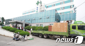경영난으로 단전 예정 밀양 영남병원…환자 집단 퇴원