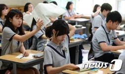 학업성취도 평가 마스크 사라진 교실
