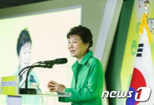 박 대통령, TiPS 창업타운 개소 및 벤처투자 비전 선포식 참석 