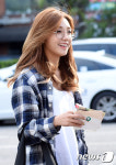 에이핑크 은지, 동글 동글 귀요미 안경쓰고~
